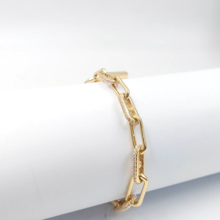 Zircon Studded Lock Bracelet Made of 18K Gold by Saeed Jewelry 