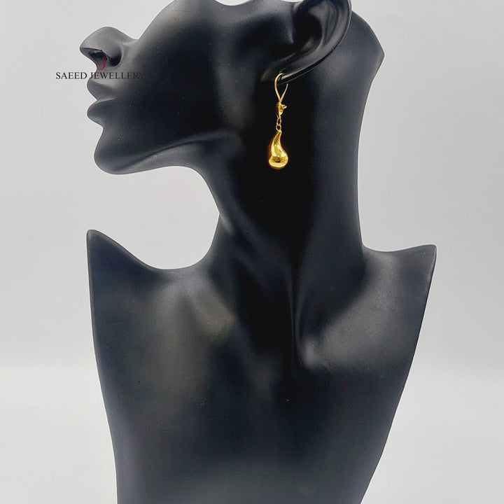 Plain Almond Earrings Made of 18K Gold by Saeed Jewelry 