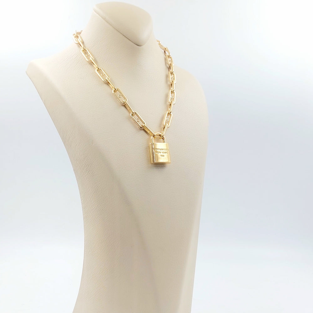 Zircon Studded Lock Necklace Made of 18K Gold by Saeed Jewelry 