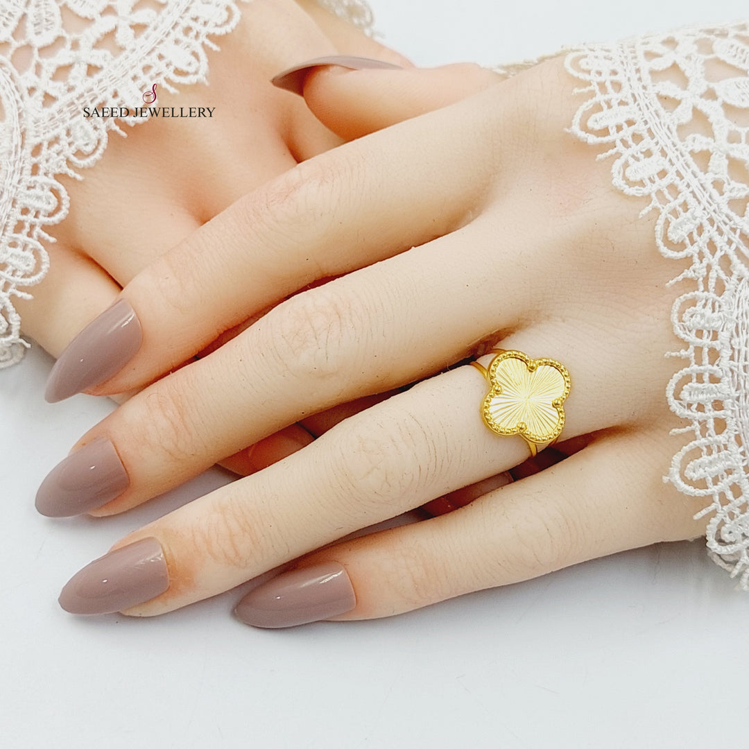 Clover Ring Made of 18K Gold by Saeed Jewelry 