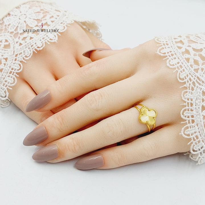 Clover Ring Made of 18K Gold by Saeed Jewelry 