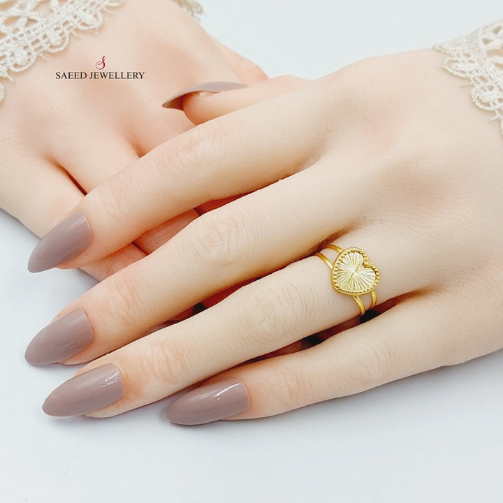 18K Gold Heart Ring by Saeed Jewelry - Image 4