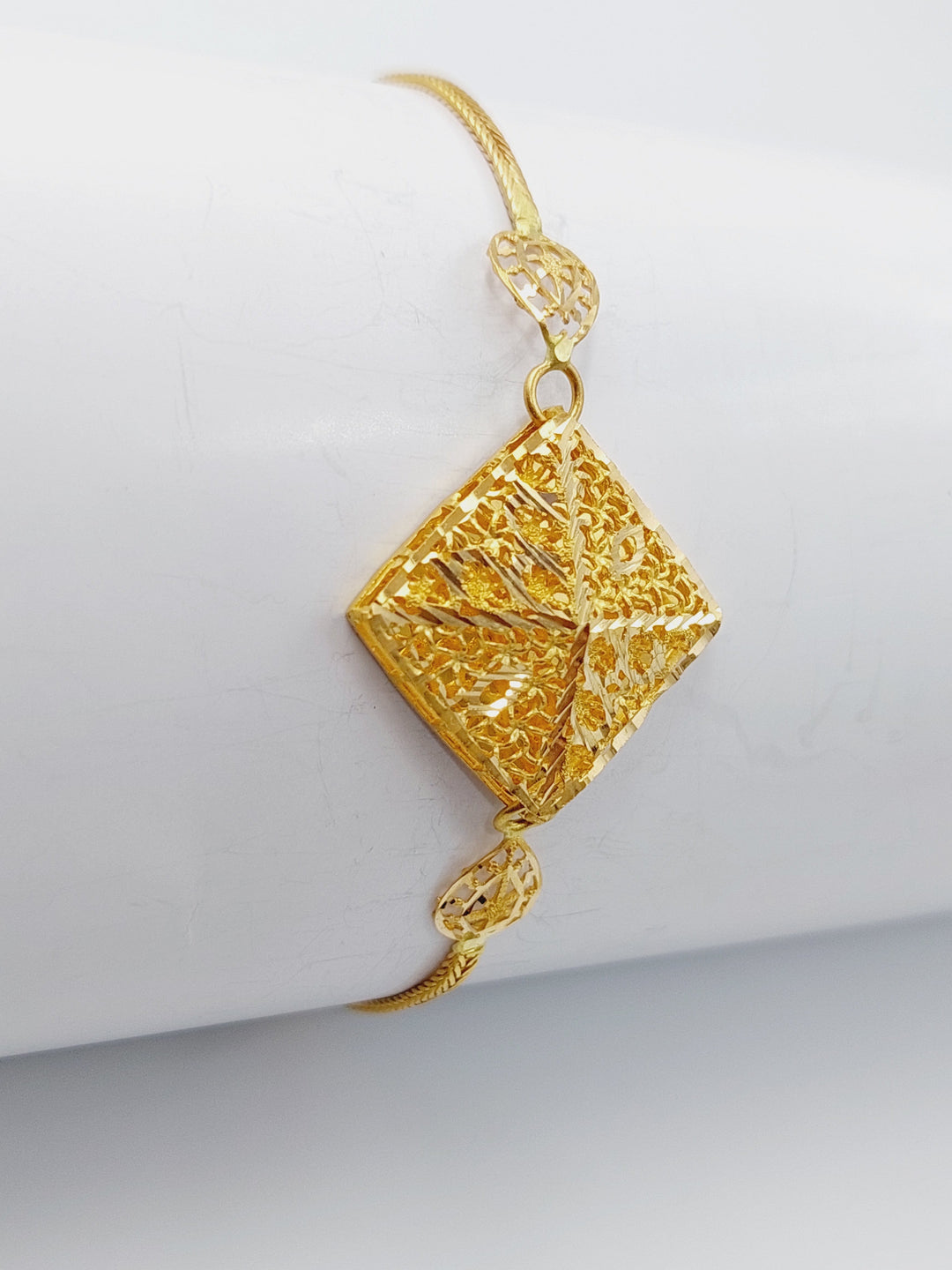 21K Gold Bahraini Bracelet by Saeed Jewelry - Image 1