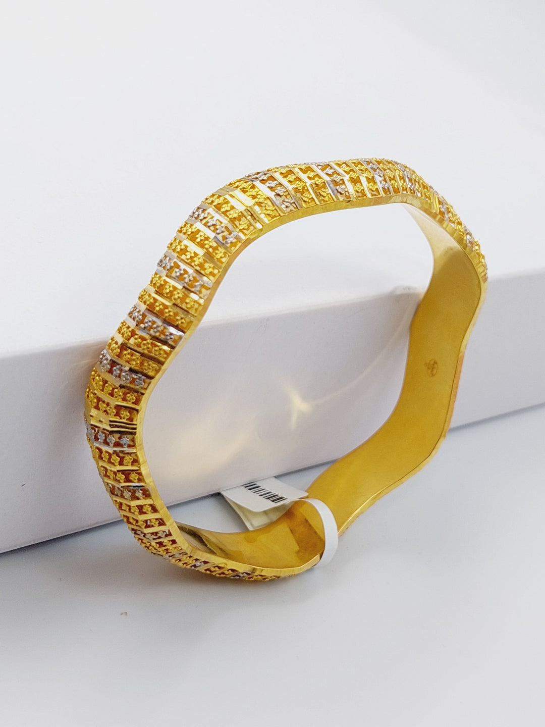 21K Gold Colored Kuwaiti Bangle by Saeed Jewelry - Image 5