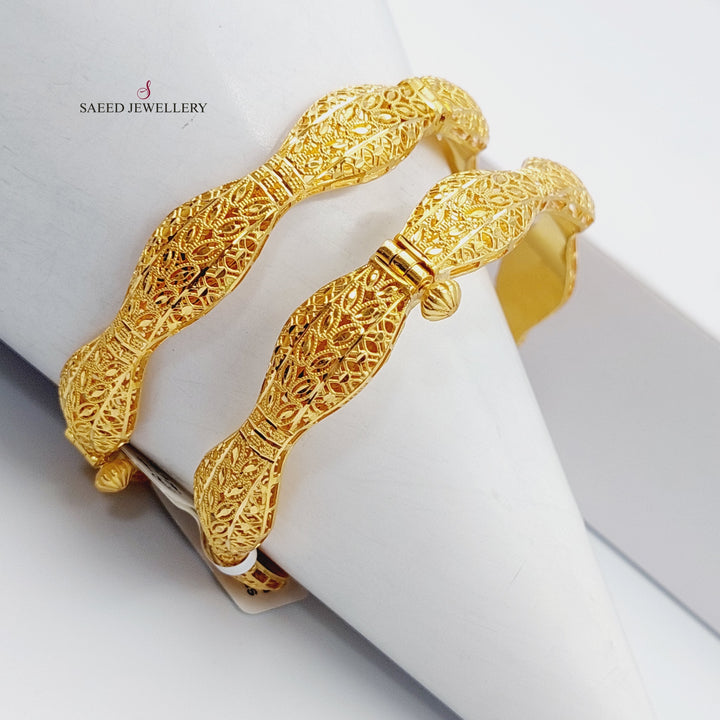 21K Gold Emirati Bangle Bracelet by Saeed Jewelry - Image 2