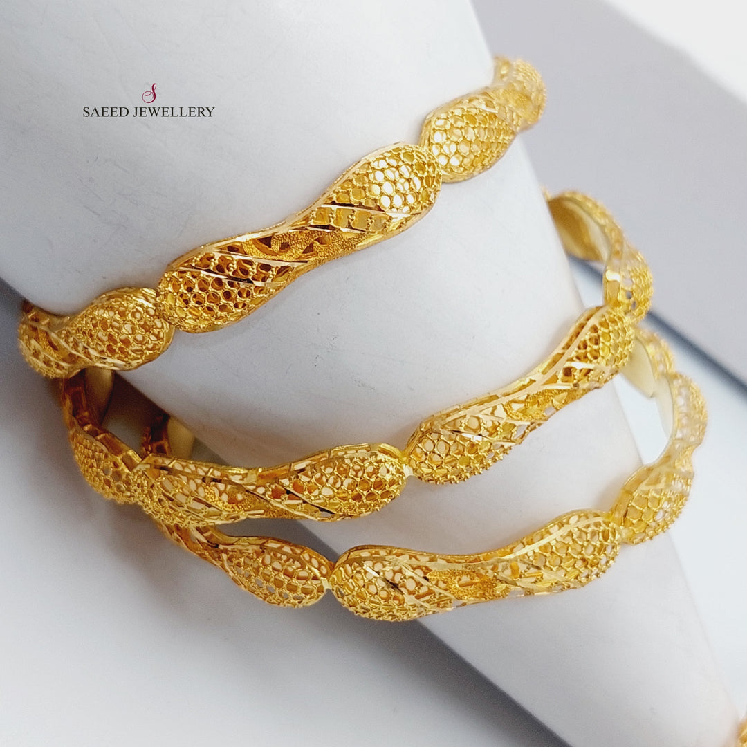 21K Gold Emirati Bangle by Saeed Jewelry - Image 4