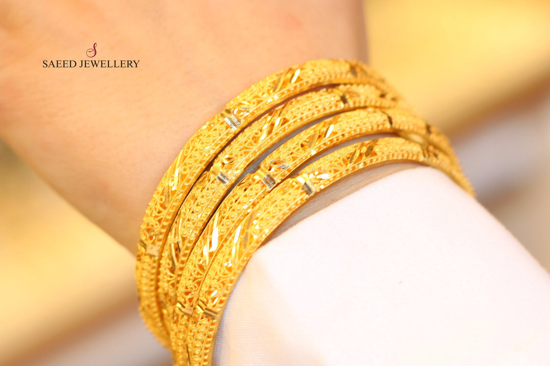 21K Gold Emirati Fancy Bangle by Saeed Jewelry - Image 4