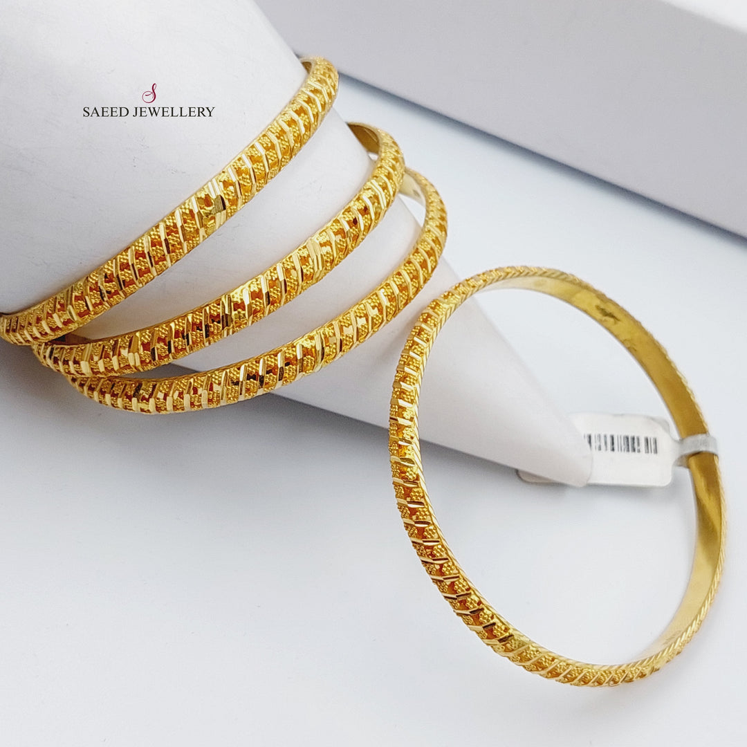 21K Gold Emirati Fancy Bangle by Saeed Jewelry - Image 4