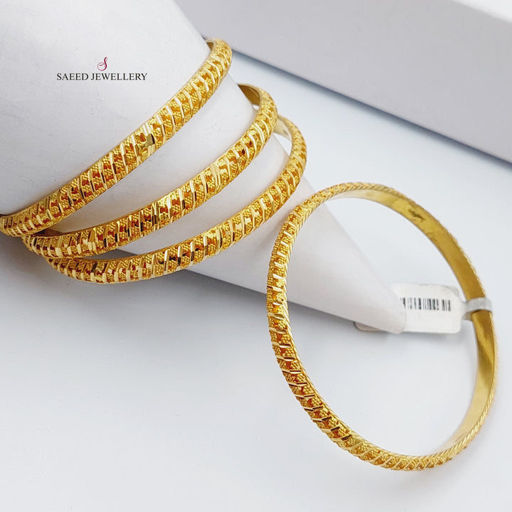 21K Gold Emirati Fancy Bangle by Saeed Jewelry - Image 4