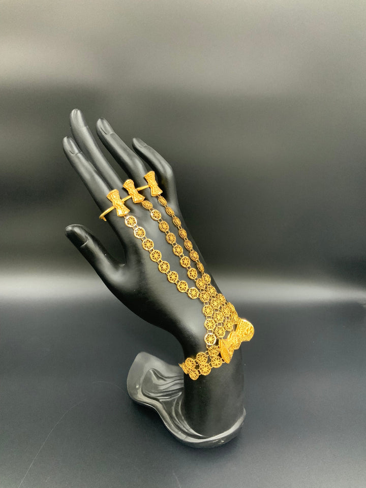 21K Gold Emirati Hand Bracelet by Saeed Jewelry - Image 7