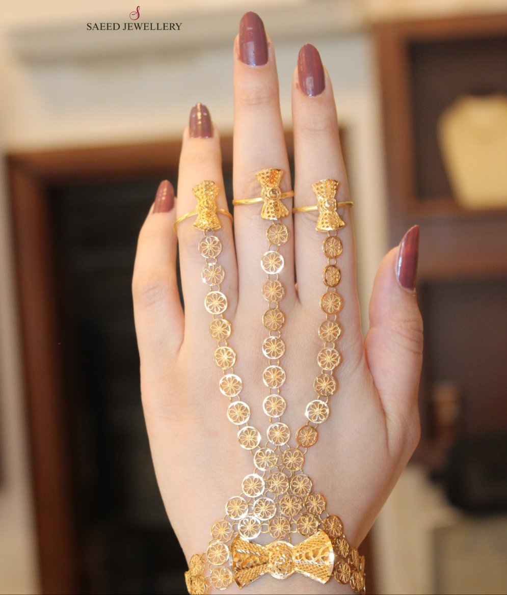 21K Gold Emirati Hand Bracelet by Saeed Jewelry - Image 1