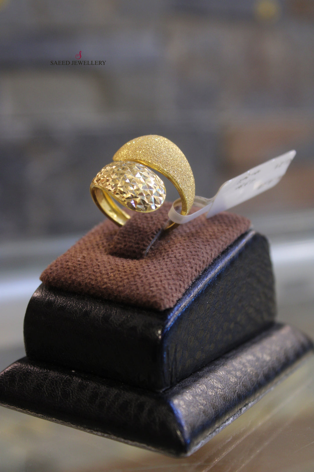 21K Gold Fancy Laser Ring by Saeed Jewelry - Image 3