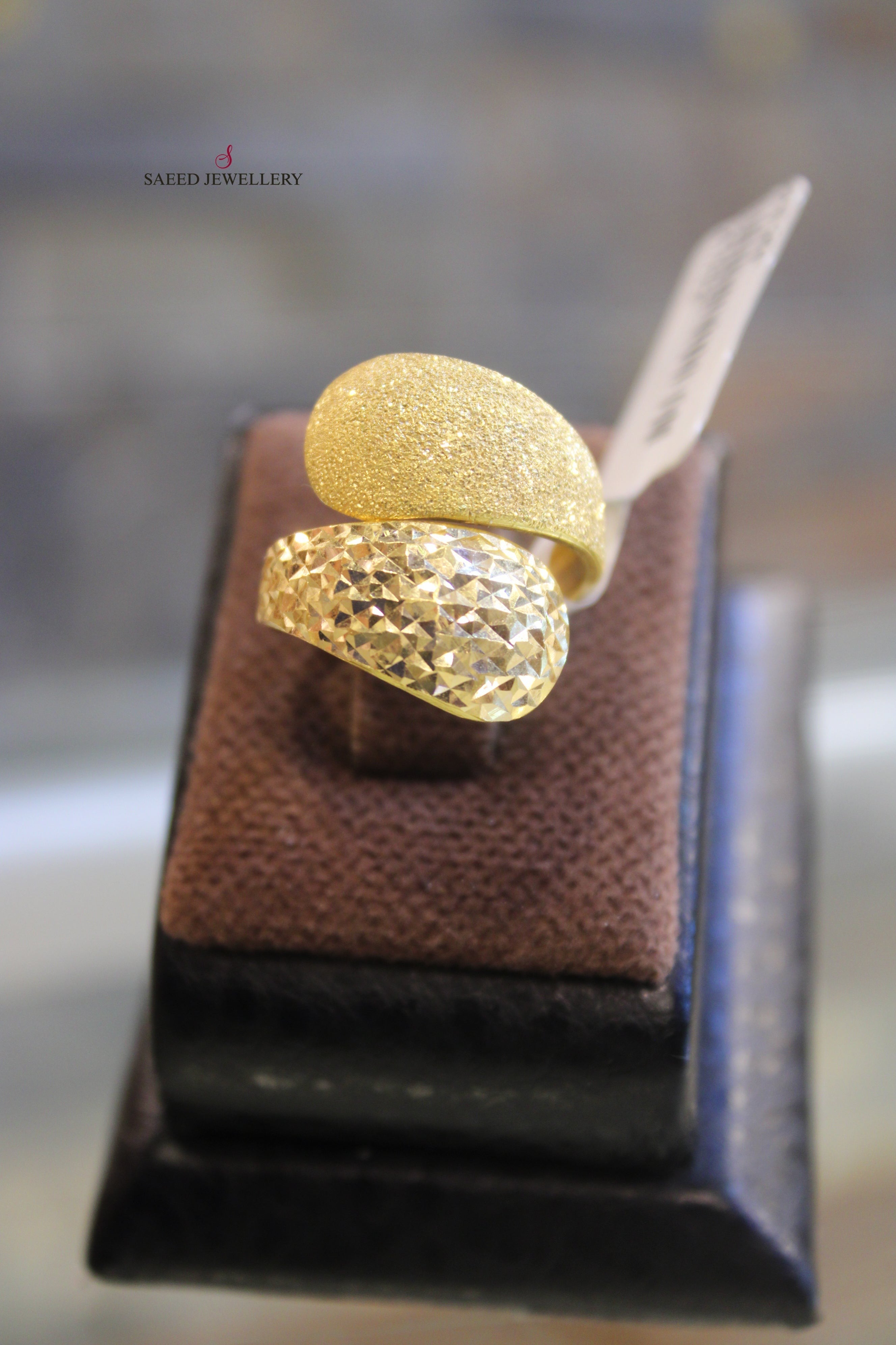 21K Fancy Laser Ring – Saeed Jewelry