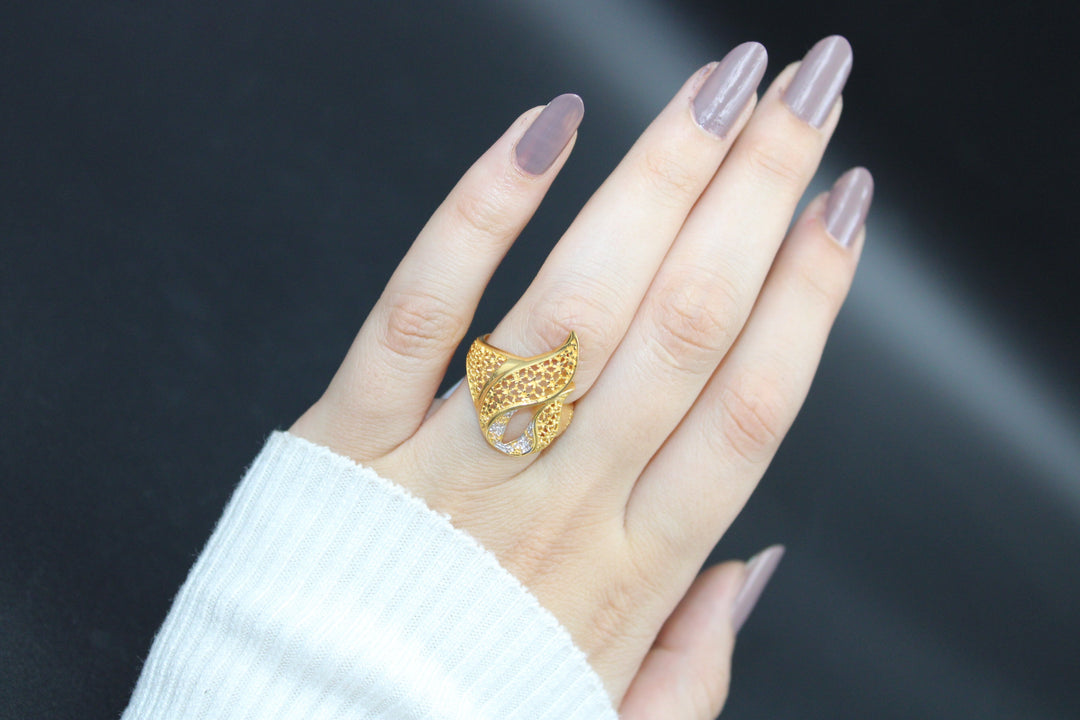 21K Gold Fancy Ring by Saeed Jewelry - Image 2