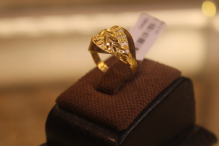 21K Gold Fancy Ring by Saeed Jewelry - Image 4