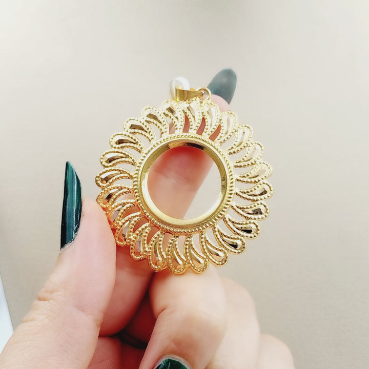 21K Gold Frame Pendant by Saeed Jewelry - Image 2