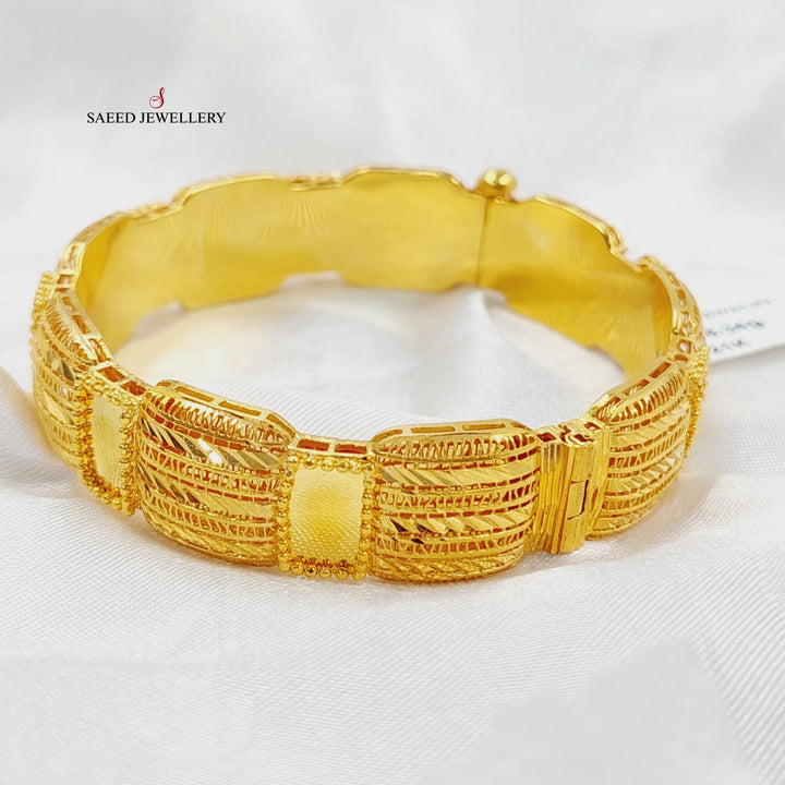 21K Gold Deluxe Kuwaiti Bracelet by Saeed Jewelry - Image 5