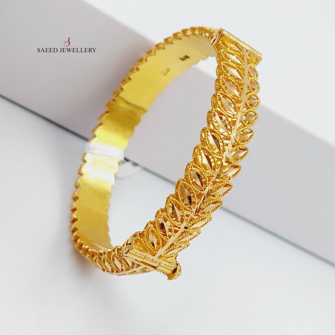 21K Gold Kuwaiti Bracelet by Saeed Jewelry - Image 1