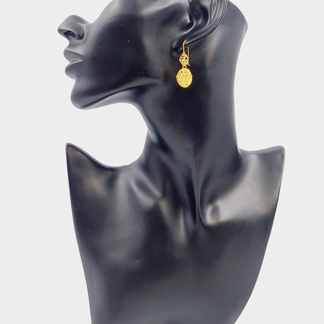 21K Gold Kuwaiti Earrings by Saeed Jewelry - Image 3