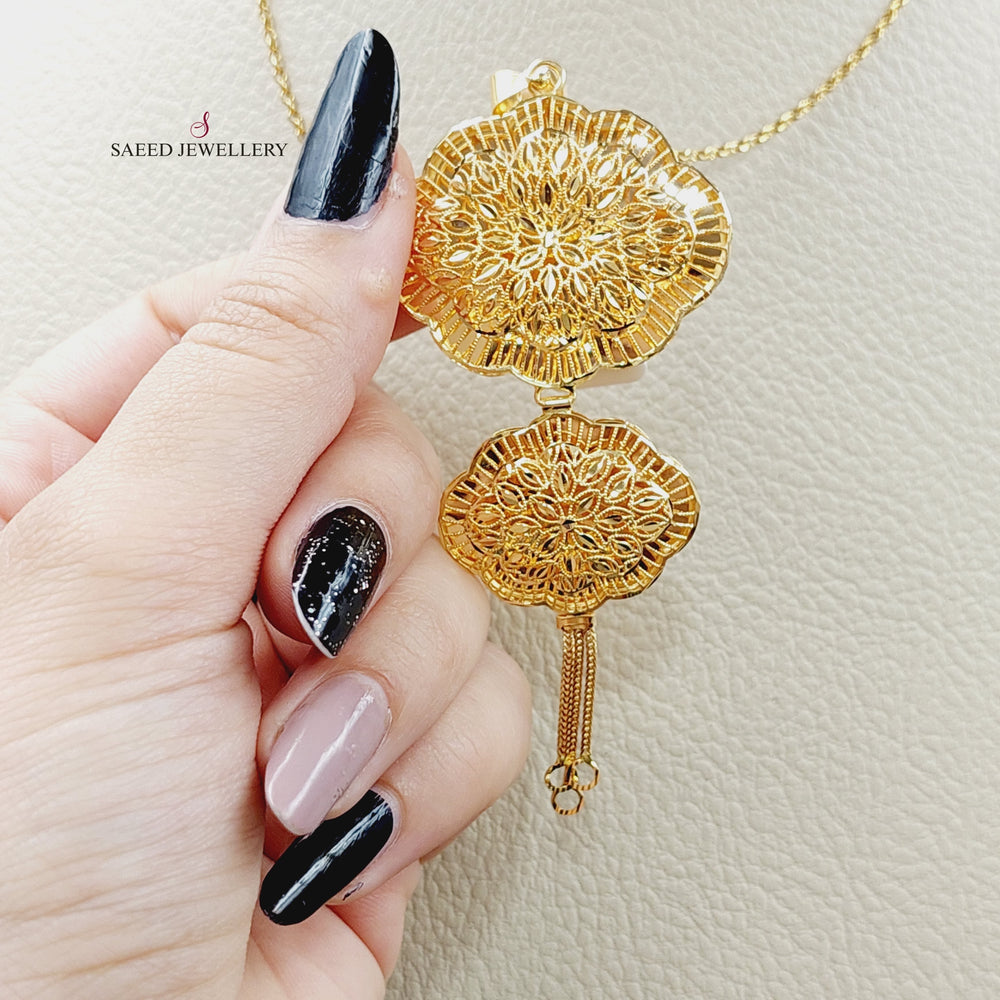 21K Gold Kuwaiti Pendant by Saeed Jewelry - Image 2