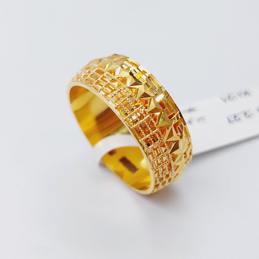 21K Gold Kuwaiti Wedding Ring by Saeed Jewelry - Image 4