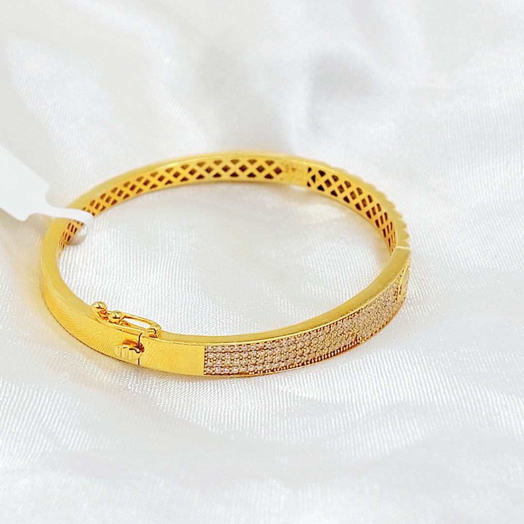 Zircon Studded Deluxe Bangle Bracelet Made of 21K Gold by Saeed Jewelry 