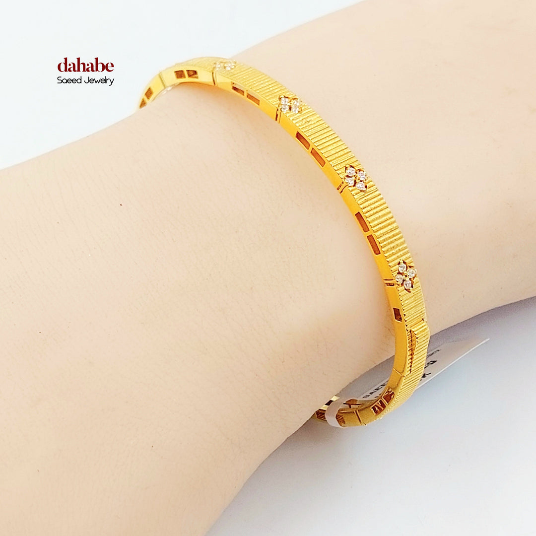 Zircon Studded Deluxe Bangle Bracelet Made of 21K Gold by Saeed Jewelry 