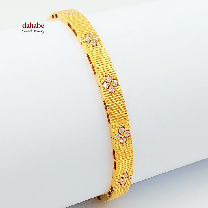 Zircon Studded Deluxe Bangle Bracelet Made of 21K Gold by Saeed Jewelry 