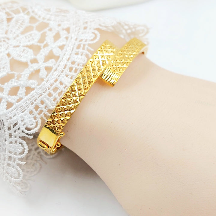 Engraved Bangle Bracelet Made of 21K Gold by Saeed Jewelry 
