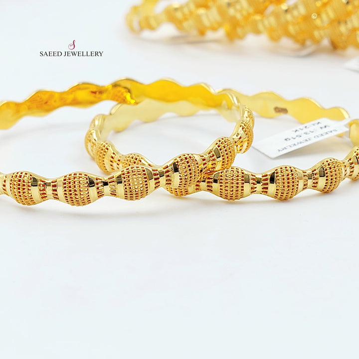 Deluxe Bahraini Bangle Made of 21K Gold by Saeed Jewelry 