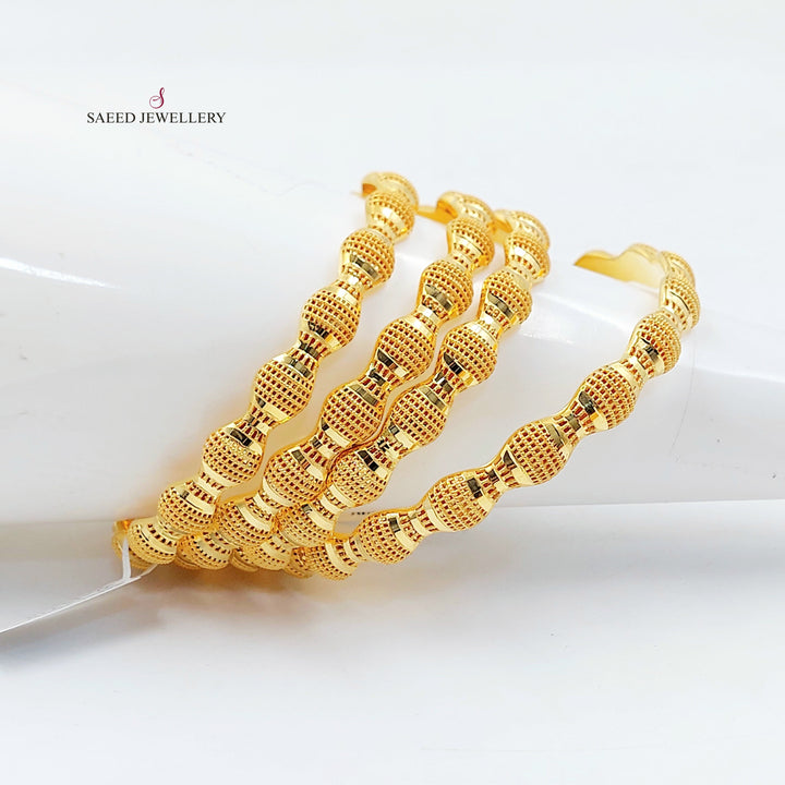 Deluxe Bahraini Bangle Made of 21K Gold by Saeed Jewelry 