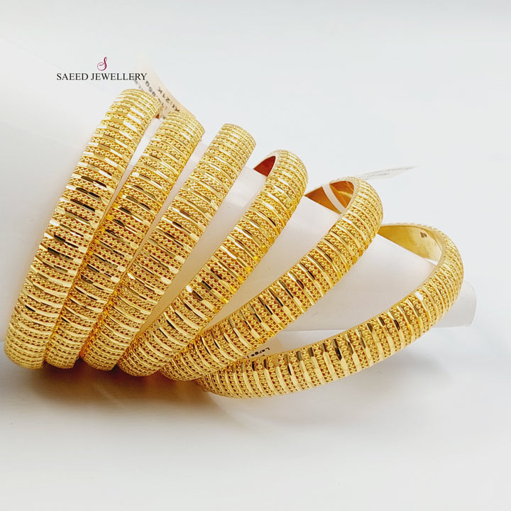 Deluxe Engraved Bangle Made of 21K Gold by Saeed Jewelry 