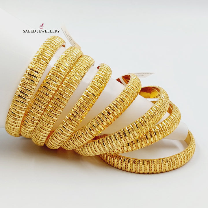 Deluxe Engraved Bangle Made of 21K Gold by Saeed Jewelry 