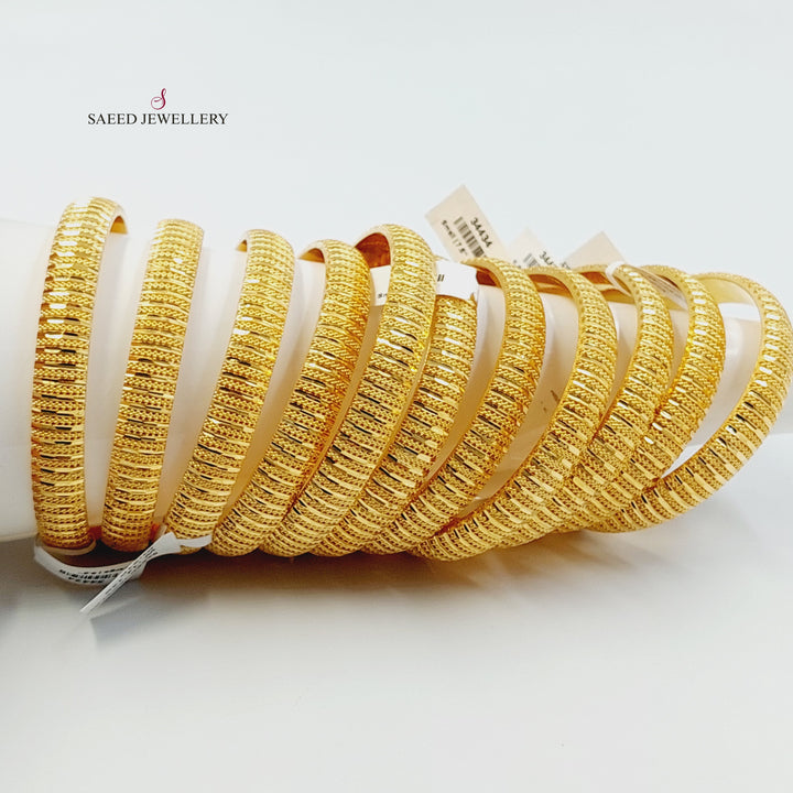 Deluxe Engraved Bangle Made of 21K Gold by Saeed Jewelry 