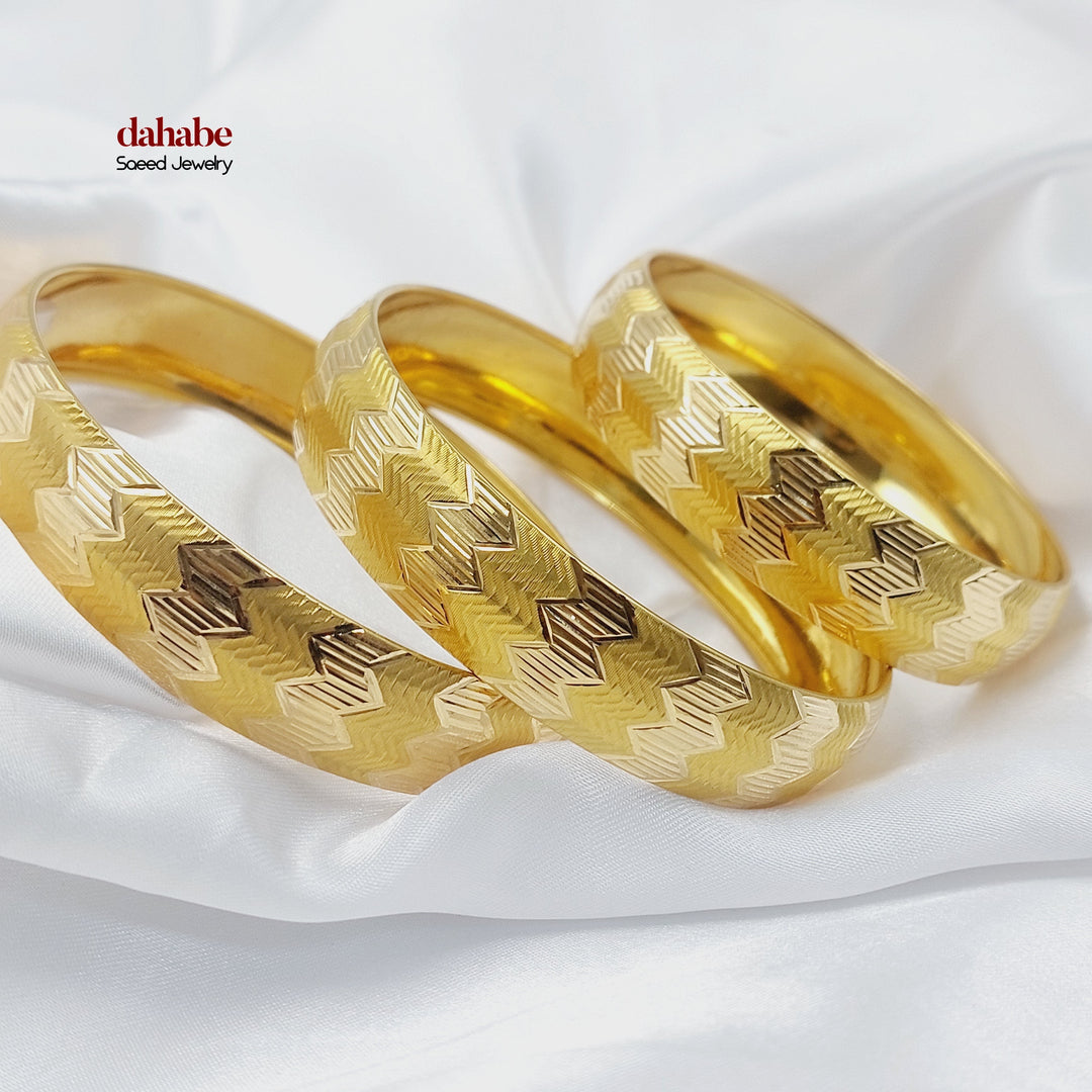 21K Gold Wide Chevron Bangle