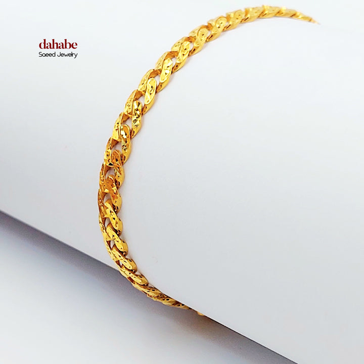 Cuban Links Bracelet Made of 21K Gold by Saeed Jewelry 