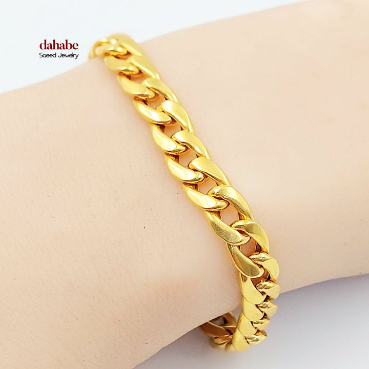 Cuban Links Bracelet Made of 21K Gold by Saeed Jewelry 