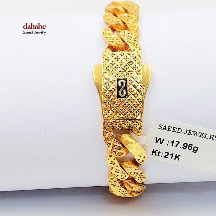 Cuban Links Bracelet Made of 21K Gold by Saeed Jewelry 