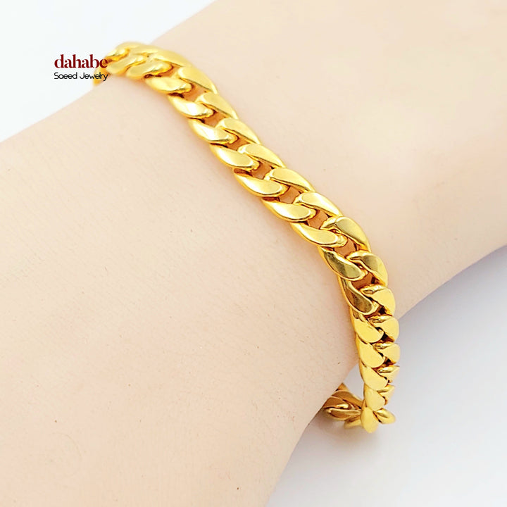 Cuban Links Bracelet Made of 21K Gold by Saeed Jewelry 