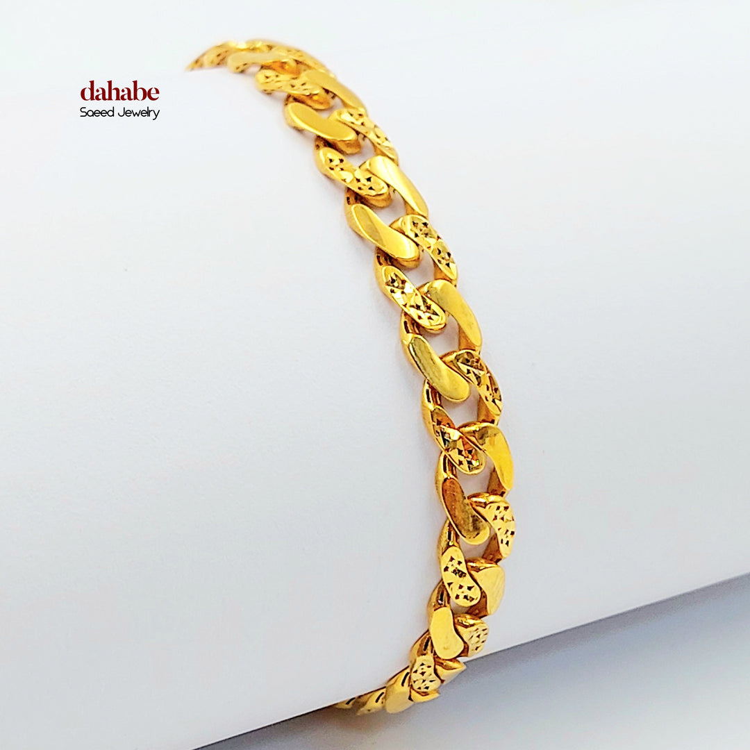 Cuban Links Bracelet Made of 21K Gold by Saeed Jewelry 