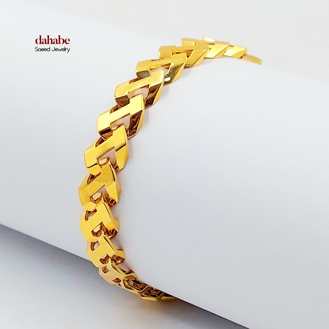 Cuban Links Bracelet Made of 21K Gold by Saeed Jewelry 
