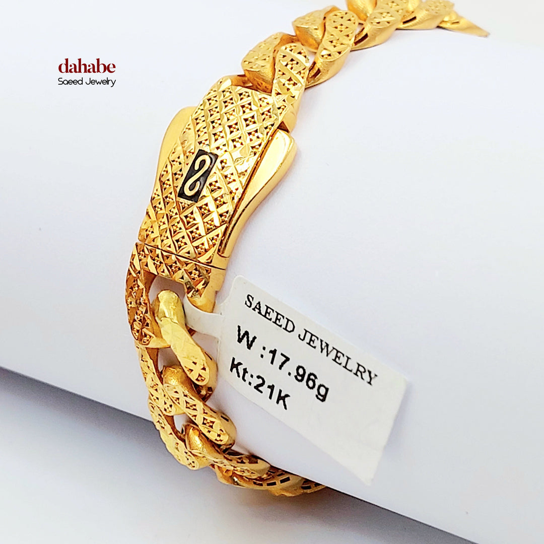 Cuban Links Bracelet Made of 21K Gold by Saeed Jewelry 