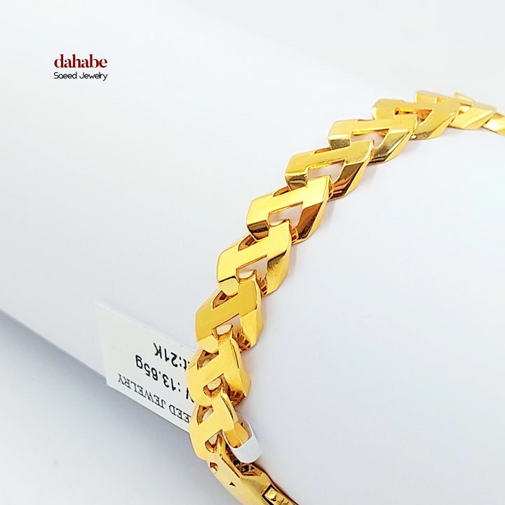Cuban Links Bracelet Made of 21K Gold by Saeed Jewelry 