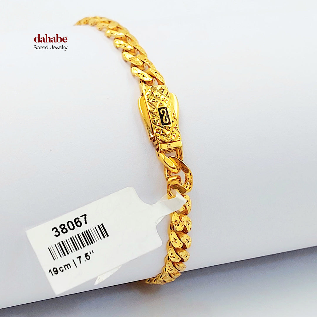 Cuban Links Bracelet Made of 21K Gold by Saeed Jewelry 