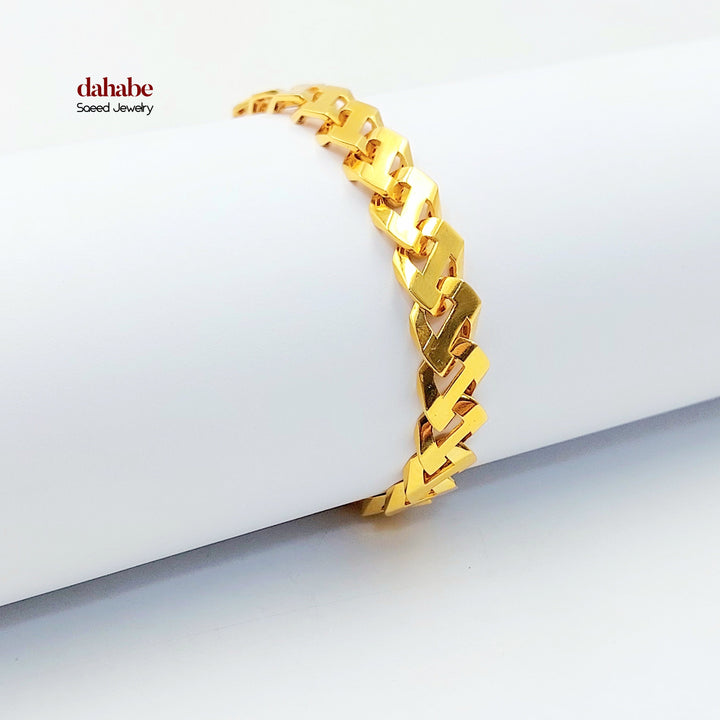 Cuban Links Bracelet Made of 21K Gold by Saeed Jewelry 