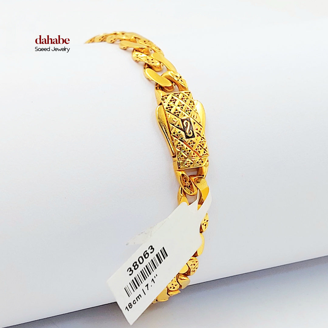 Cuban Links Bracelet Made of 21K Gold by Saeed Jewelry 