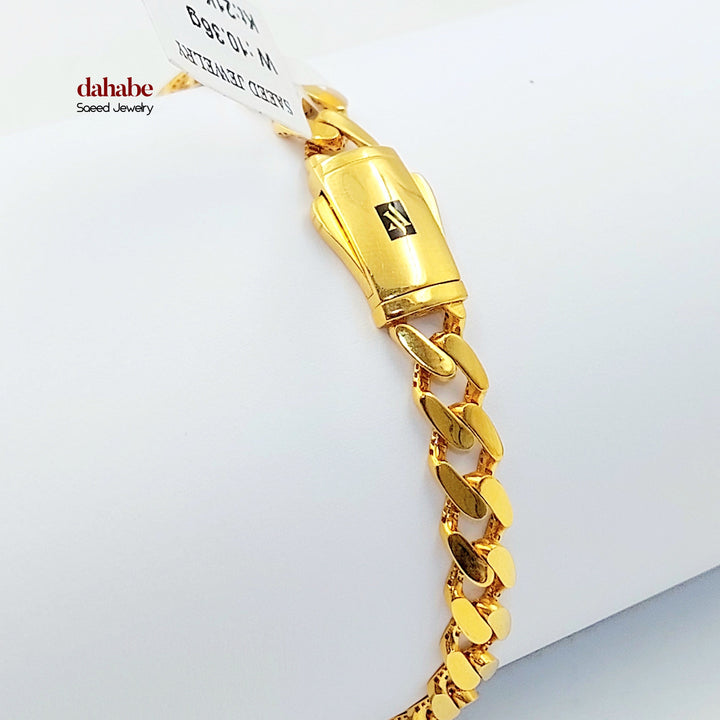 Cuban Links Bracelet Made of 21K Gold by Saeed Jewelry 