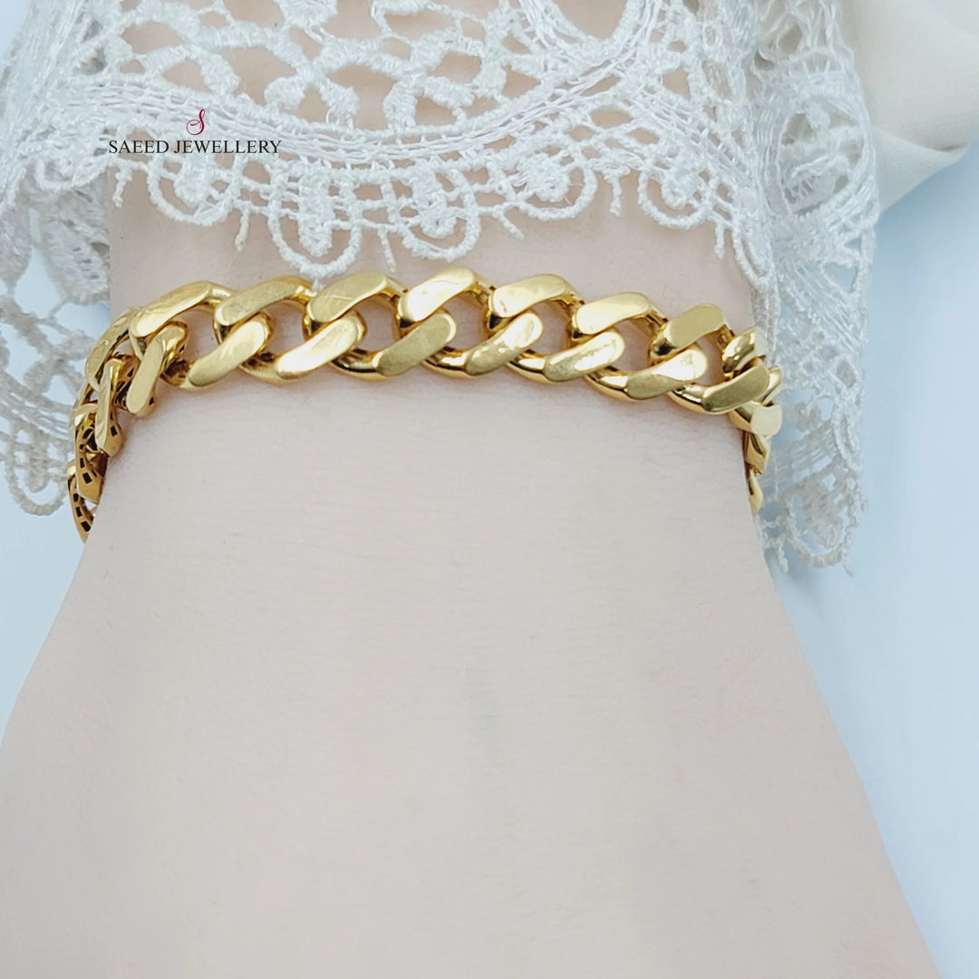 Cuban Links Bracelet Made of 21K Gold by Saeed Jewelry 