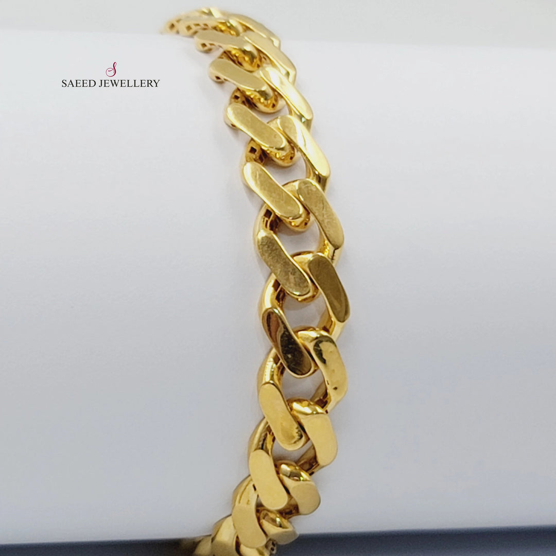Cuban Links Bracelet Made of 21K Gold by Saeed Jewelry 