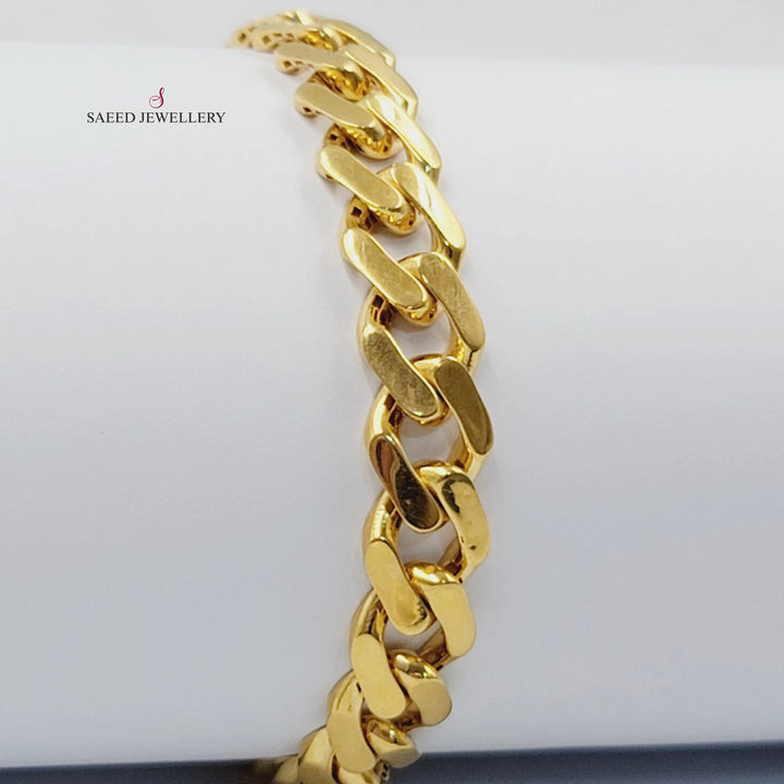 Cuban Links Bracelet Made of 21K Gold by Saeed Jewelry 